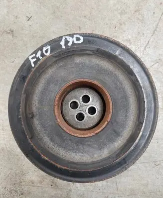BMW 5 F10 F11 Crankshaft pulley 851132101