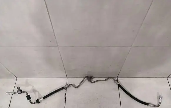 Mercedes-Benz GLE (W166 - C292) Power steering hose/pipe/line A1663202354