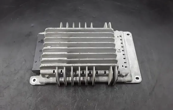 Audi A6 S6 C6 4F Sound amplifier 261016001 355013