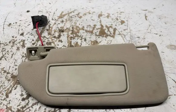 Volvo XC70 Sun visor 
