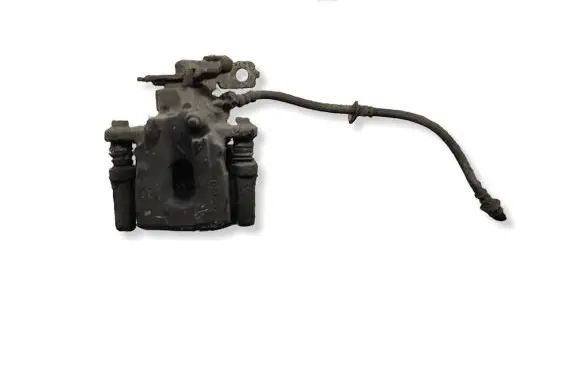 Toyota Prius (XW50) Rear brake caliper 