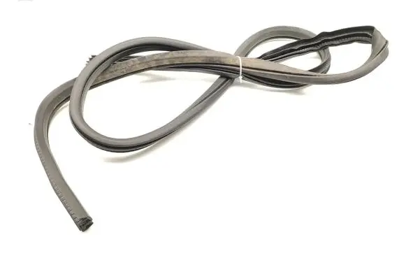 Ford Kuga I Front door rubber seal 