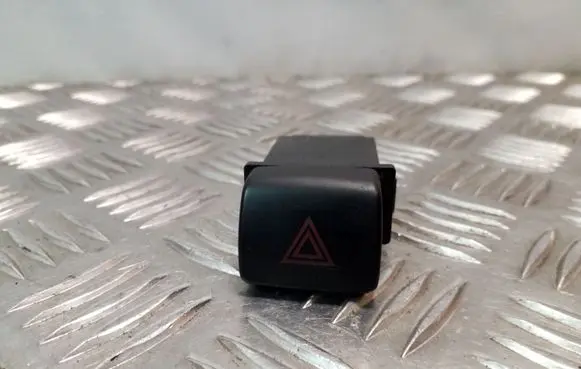 Hyundai Santa Fe Hazard light switch 9379026500