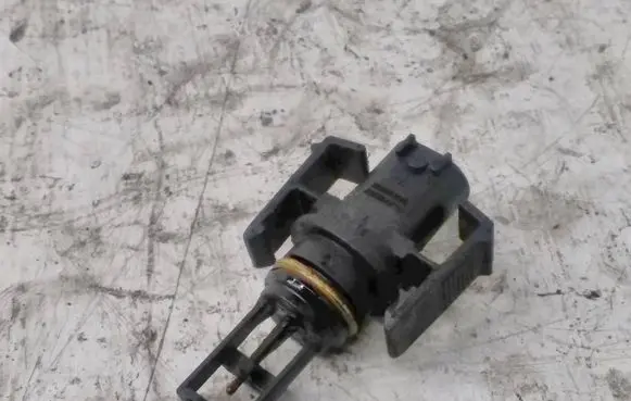 Mercedes-Benz C W204 Intake air temperature sensor A6511530028