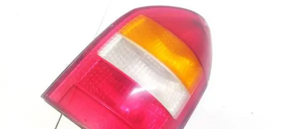 Opel Zafira A Rear/tail lights