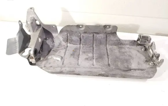 Mercedes-Benz C W203 Engine mounting bracket A6460941141 A6460940520 A6460940641