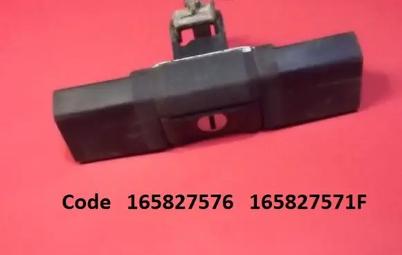 Volkswagen Jetta II Tailgate exterior lock 165827576 165827571F