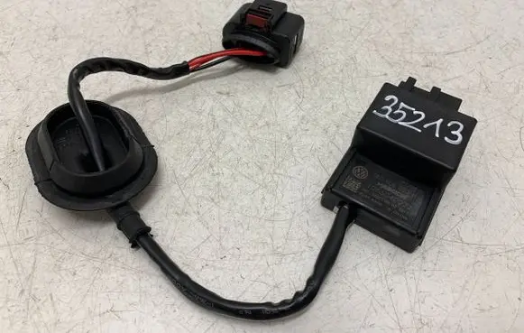 Volkswagen Beetle A5 Fuel injection pump control unit/module 1K0906093H 10355A
