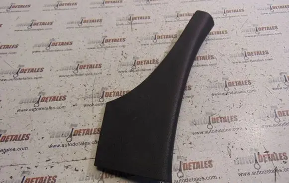 Mercedes-Benz E W211 Centre console side trim front 