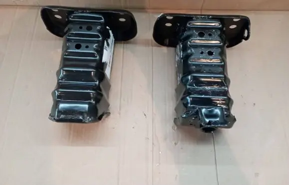 Toyota Yaris Front bumper shock/impact absorber 5201152020 5201252020