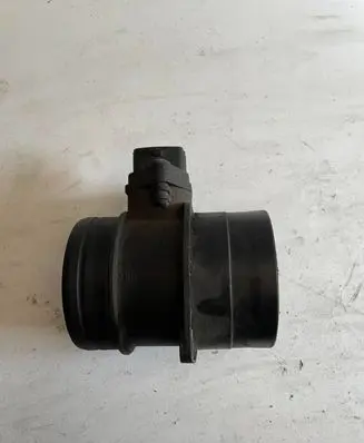 KIA Sorento Mass air flow meter 0281002554