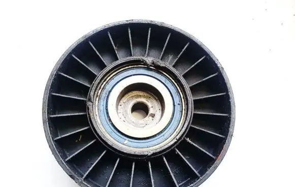 Alfa Romeo 147 Belt tensioner pulley 