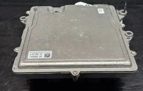 BMW X5 F15 Engine control unit/module 0261S16757 8674949 170499626