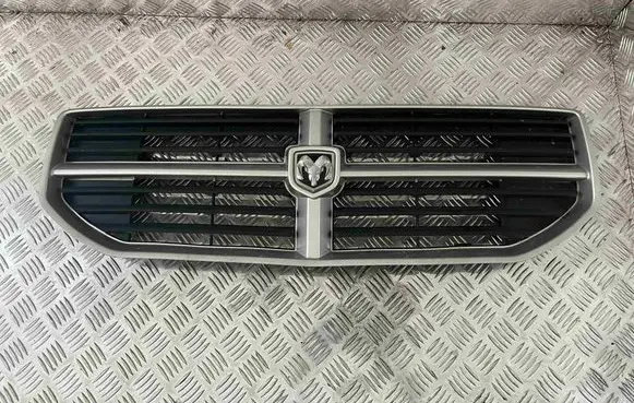 Dodge Caliber Front bumper upper radiator grill 400101APM