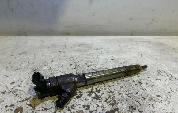 Jeep Grand Cherokee Fuel injector 0445110523