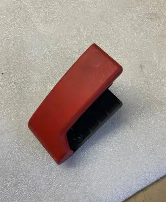 Mercedes-Benz GL X164 Engine bonnet (hood) release handle