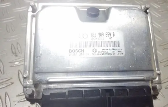 Audi A6 S6 C5 4B Engine control unit/module ECU 8E0909559D 0261207511 26SA8252
