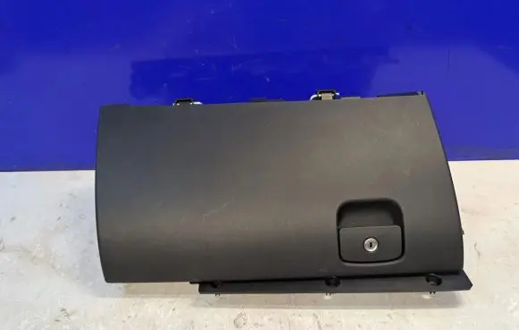 Jaguar XE Glove box GX73060K63AA