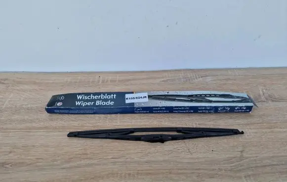 Opel Agila A Windshield/front glass wiper blade 93195927