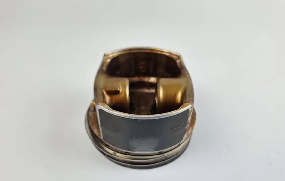 Mercedes-Benz C W203 Piston 271940