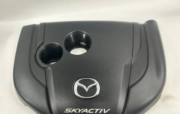 Mazda 6 Engine cover (trim)