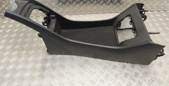 Toyota Prius (XW30) Other center console (tunnel) element 5881047010 5882347020