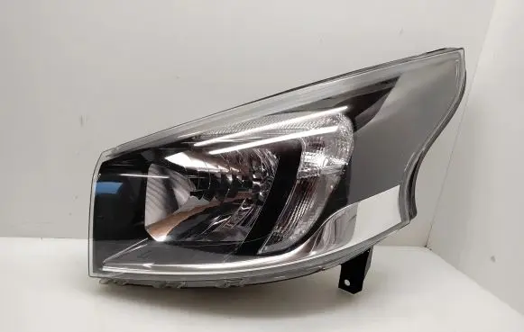Opel Vivaro Headlight/headlamp 1EE01156501 260606315R 93867960