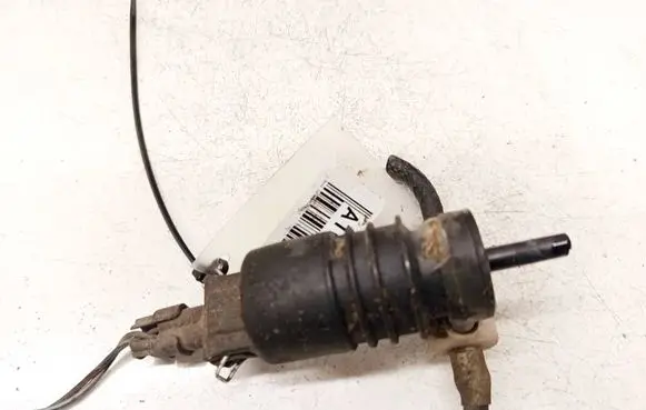 Opel Zafira A Windscreen/windshield washer pump 