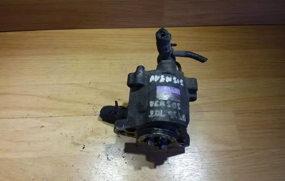 Toyota Avensis Verso Vacuum pump 2930027020