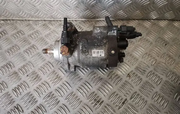 KIA Carnival Fuel injection high pressure pump R9044Z022A 331004X500