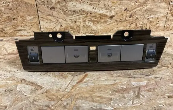Ford Focus Seat heating switch 8V4T19K314AA
