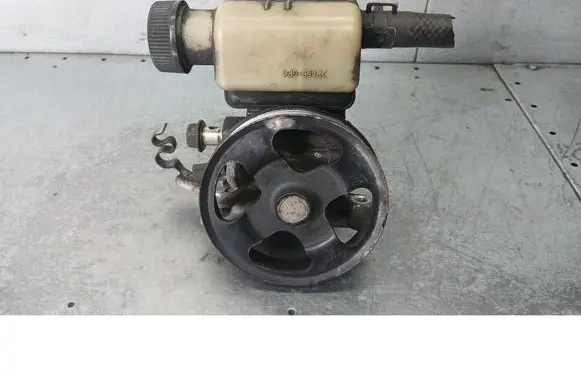 Mazda 626 Power steering pump 