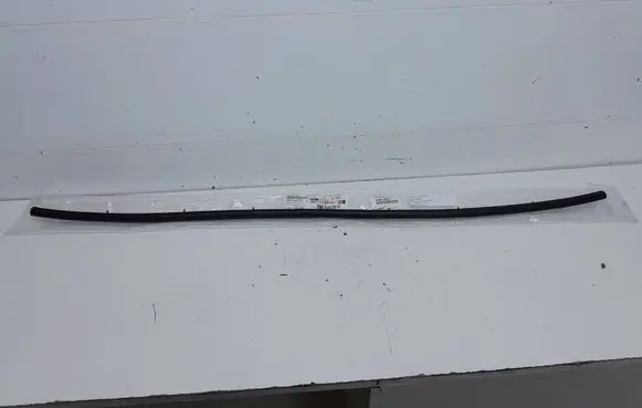 Toyota Yaris XP210 Engine compartment rubber 53383K0010