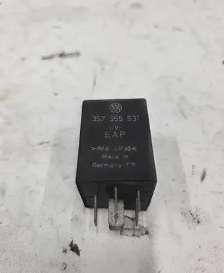 Audi A4 S4 B5 8D Other relay 357955531