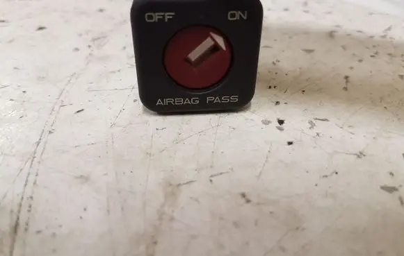 Citroen C2 Passenger airbag on/off switch 96373205XT