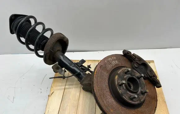 Ford Grand C-MAX Front wheel hub spindle knuckle
