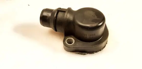 Volkswagen PASSAT B5.5 Engine coolant pipe/hose 038121144A