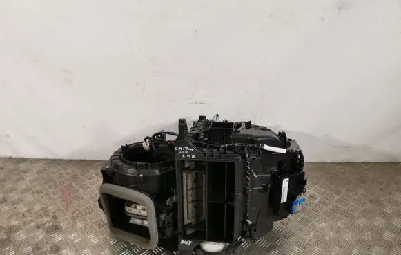 Jeep Cherokee Interior heater climate box assembly housing 