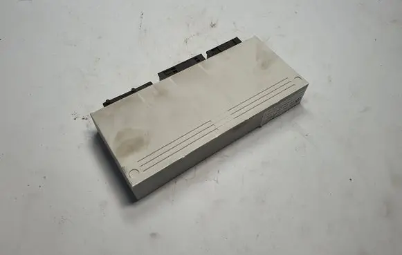 BMW 3 E46 Central body control module 6944842 61356944842