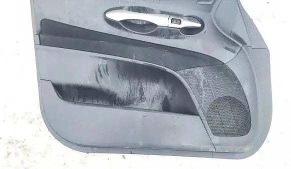 Toyota Avensis T270 Front door card panel trim 6762902010 67629-02010