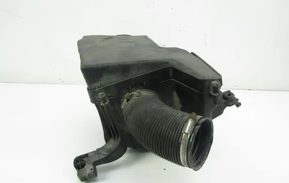 Ford Focus Air filter box 7M519600AH