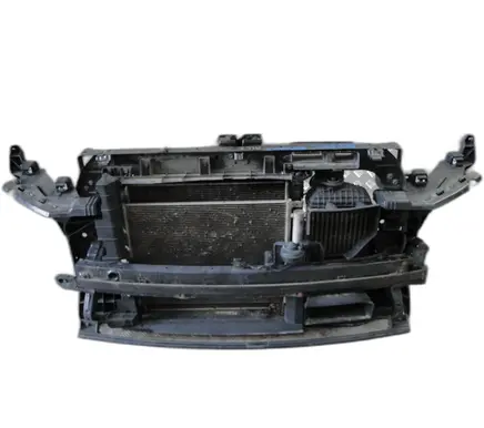 Hyundai Tucson TL Front bodywork piece 