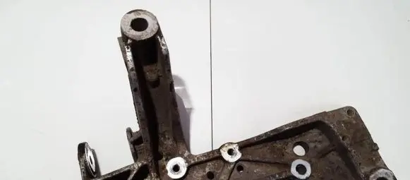 Front lower control arm/wishbone
