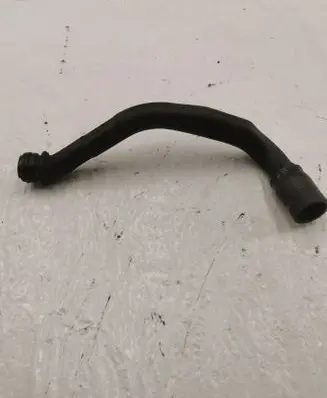 Audi A4 S4 B5 8D Breather hose/pipe 028103491G