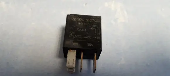 Volvo XC90 Other relay 9441161 A4001-X40