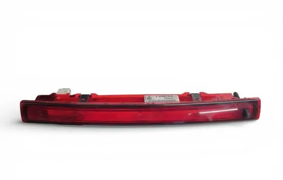 Renault Megane II Third/center stoplight 8200073239