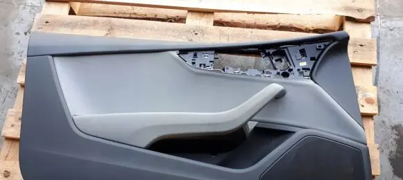 Audi A5 Front door card panel trim 8W6867133