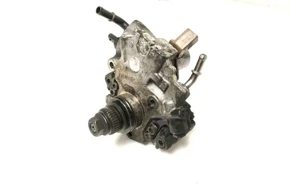 Mercedes-Benz ML W166 Fuel injection high pressure pump A6510702201