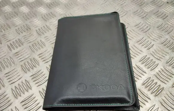 Skoda Octavia Mk3 (5E) Owners service history hand book 