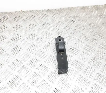 Mitsubishi Pajero Sport I Electric window control switch C8DD162M 1266D2 MR194820